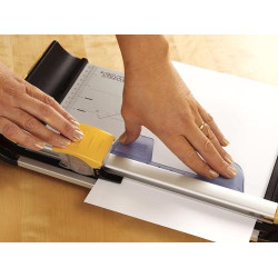 Резак Fellowes Neutron A4 Безопасная резка