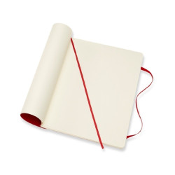 Piezīmju grāmata Moleskine Classic 19x25cm, baltās lapas, mīkstie vāki, sarkans