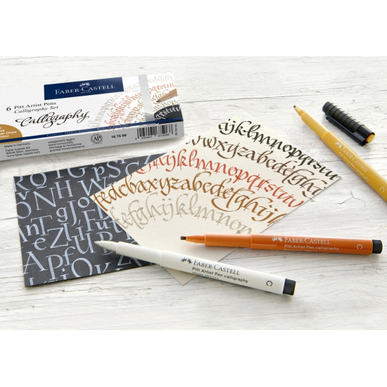 Перьевые ручки Faber-Castell Pitt Artist Pen каллиграфия 4 цвета